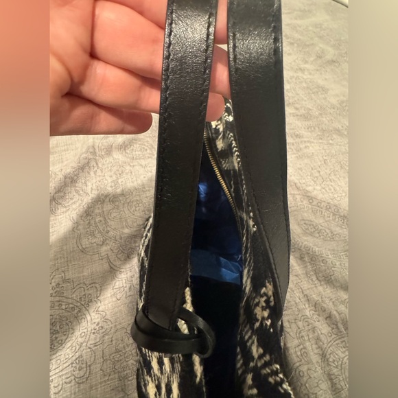 Burberry bag and change purse - Picture 4 of 5